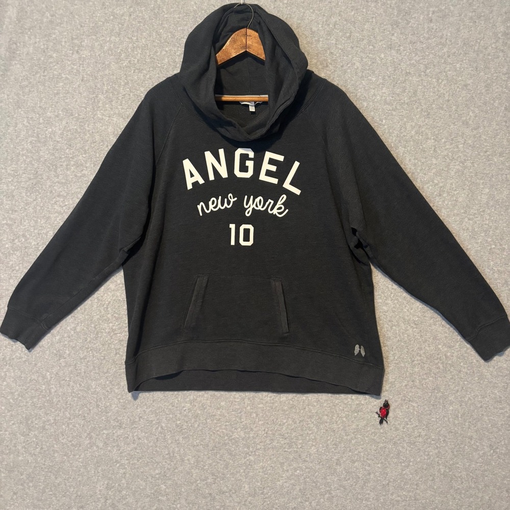 Victorias Secret Women's XL Hoodie‎ Gray Angel New York 10 Graphic Pullover Cozy